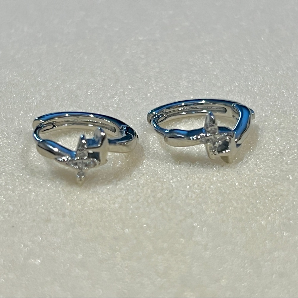 New Elegant Silver & Cubic Zirconia Star Hoop  Earrings